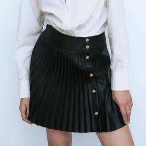 ZARA Black Button Pleated Leather Skirt Size Large